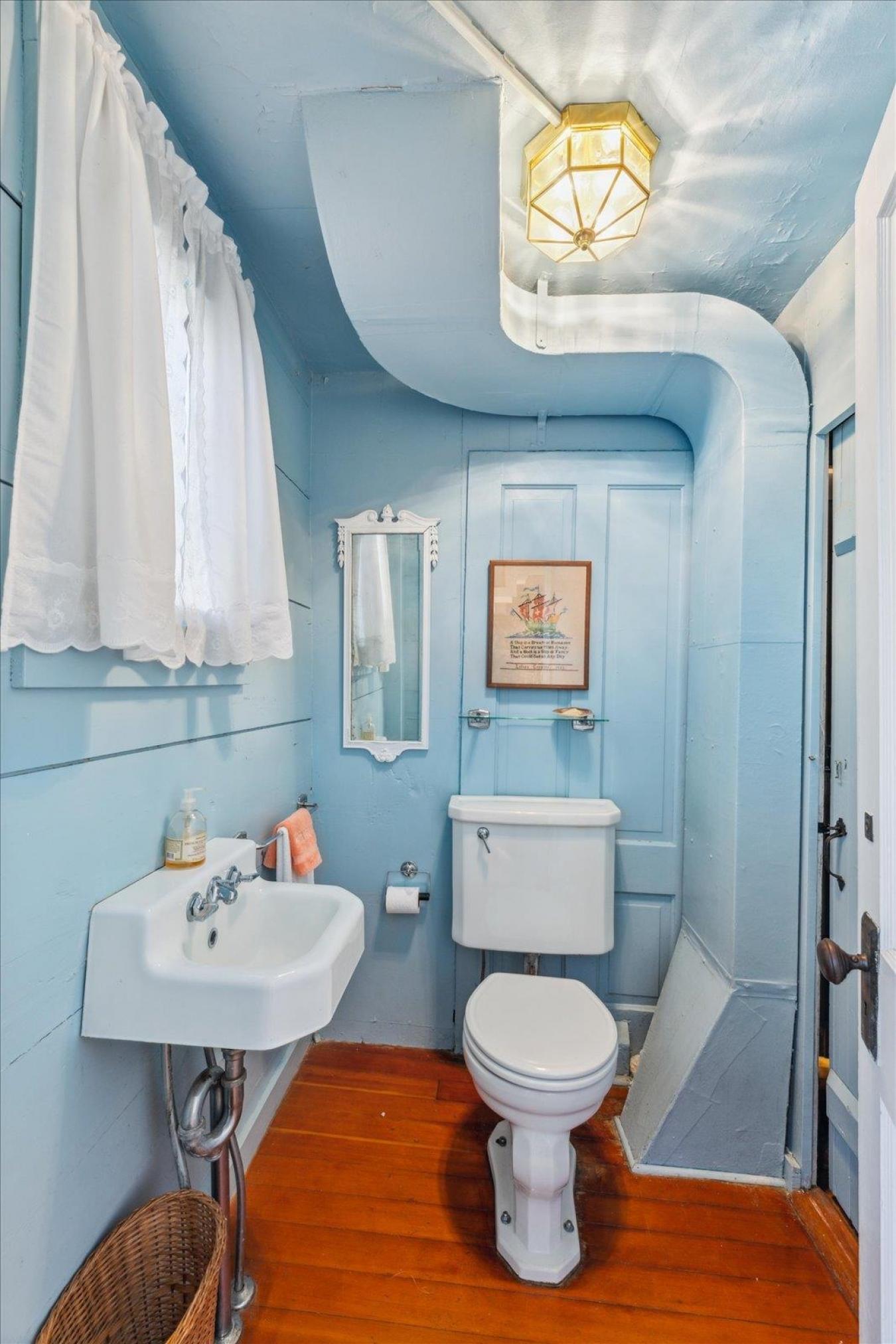 Dublin, New Hampshire, 03444, United States, 7 Bedrooms Bedrooms, ,3 BathroomsBathrooms,Residential,For Sale,1807953