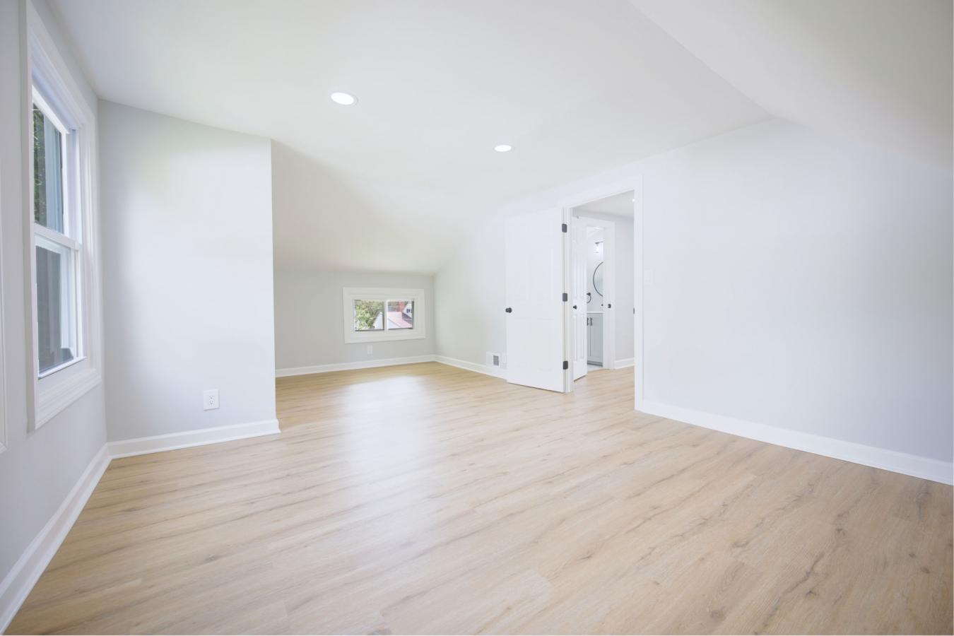 Rockville, Maryland, 20851, United States, 4 Bedrooms Bedrooms, ,2 BathroomsBathrooms,Residential,For Sale,1807952