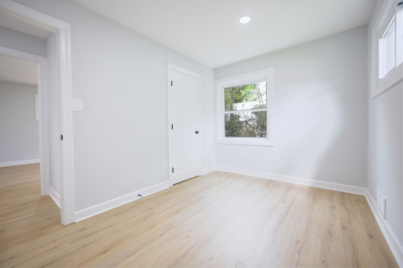 Rockville, Maryland, 20851, United States, 4 Bedrooms Bedrooms, ,2 BathroomsBathrooms,Residential,For Sale,1807952