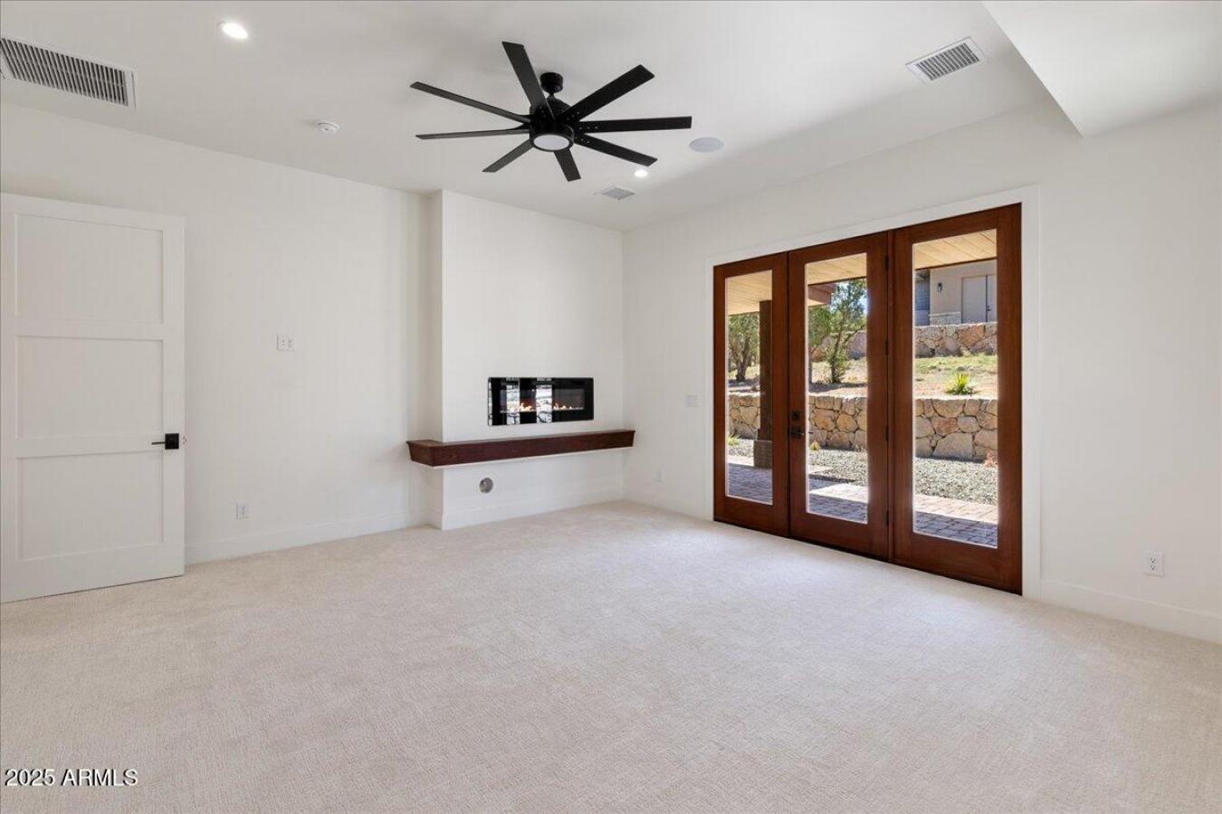 Prescott, Arizona, 86305, United States, 3 Bedrooms Bedrooms, ,3 BathroomsBathrooms,Residential,For Sale,1807948