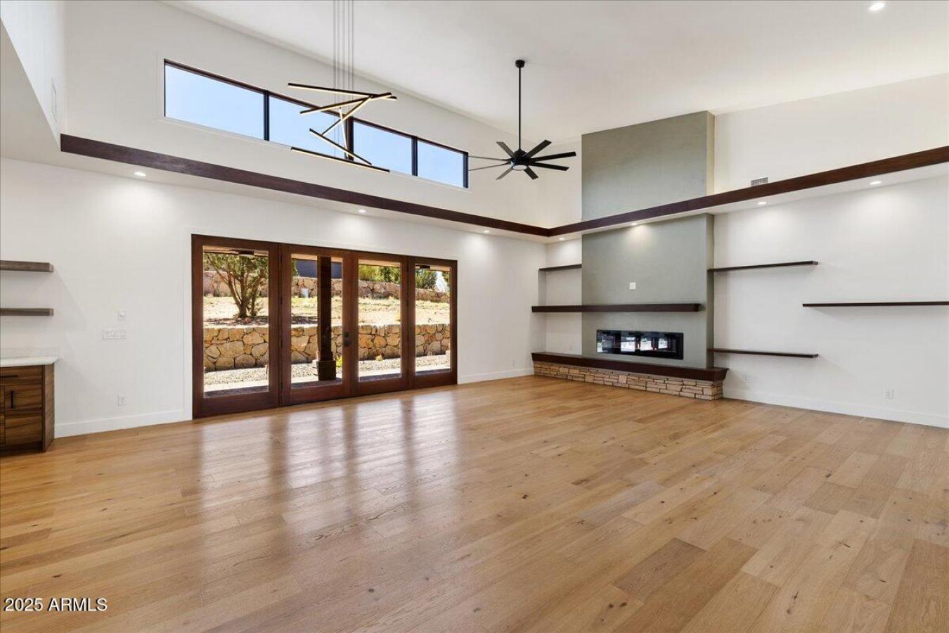 Prescott, Arizona, 86305, United States, 3 Bedrooms Bedrooms, ,3 BathroomsBathrooms,Residential,For Sale,1807948