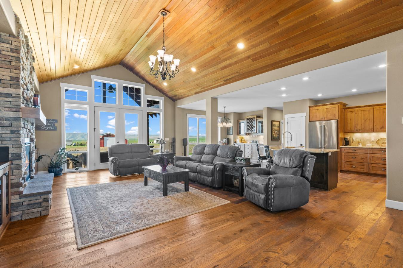 Lewiston, Nez Perce, 83501, United States, 5 Bedrooms Bedrooms, ,3 BathroomsBathrooms,Residential,For Sale,1800896