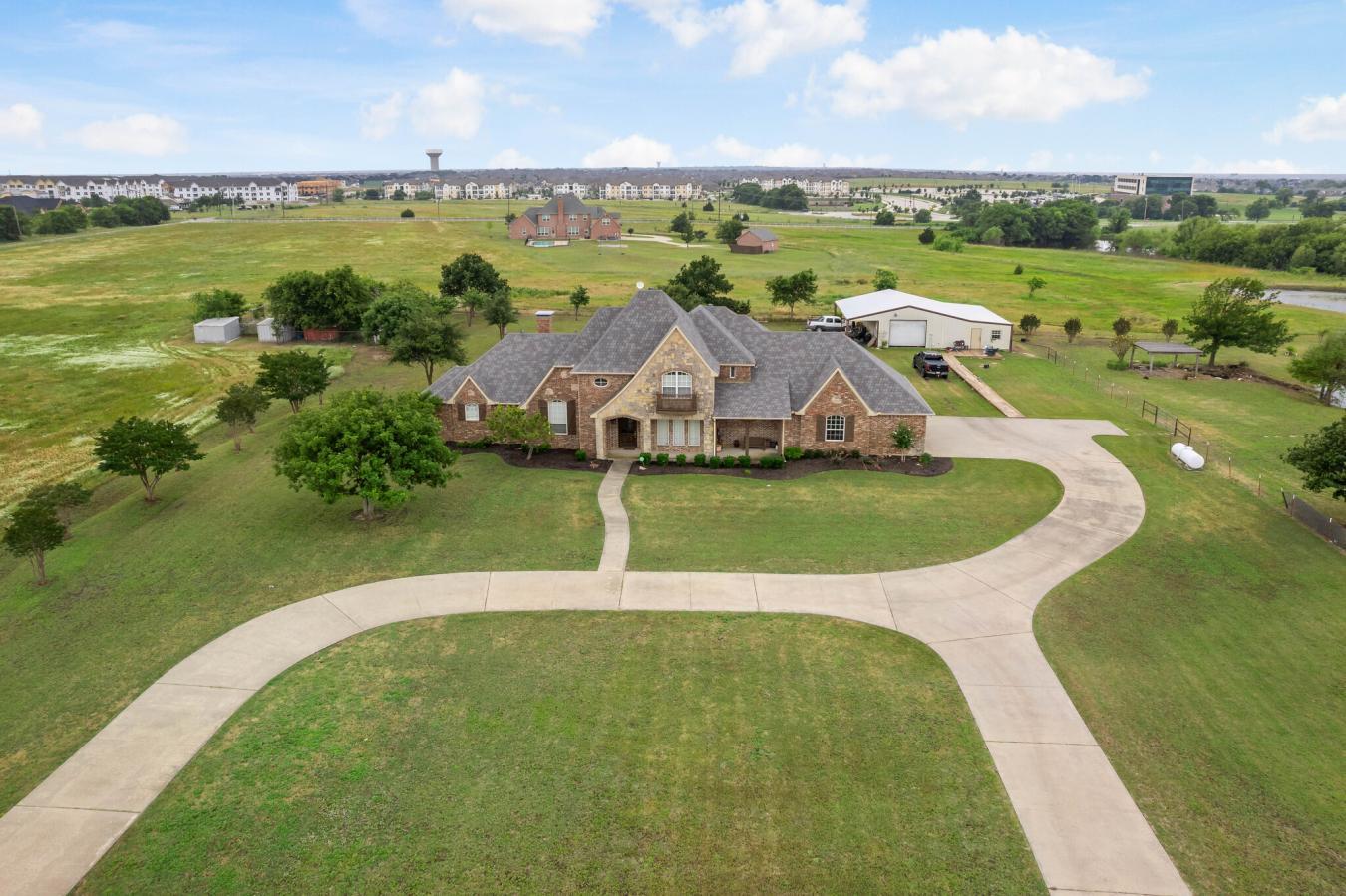 CELINA, Texas, 75009, United States, 4 Bedrooms Bedrooms, ,4 BathroomsBathrooms,Residential,For Sale,1800895