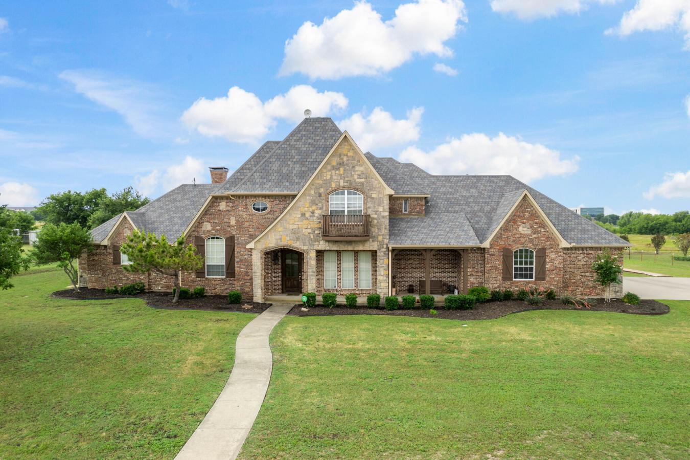 CELINA, Texas, 75009, United States, 4 Bedrooms Bedrooms, ,4 BathroomsBathrooms,Residential,For Sale,1800895