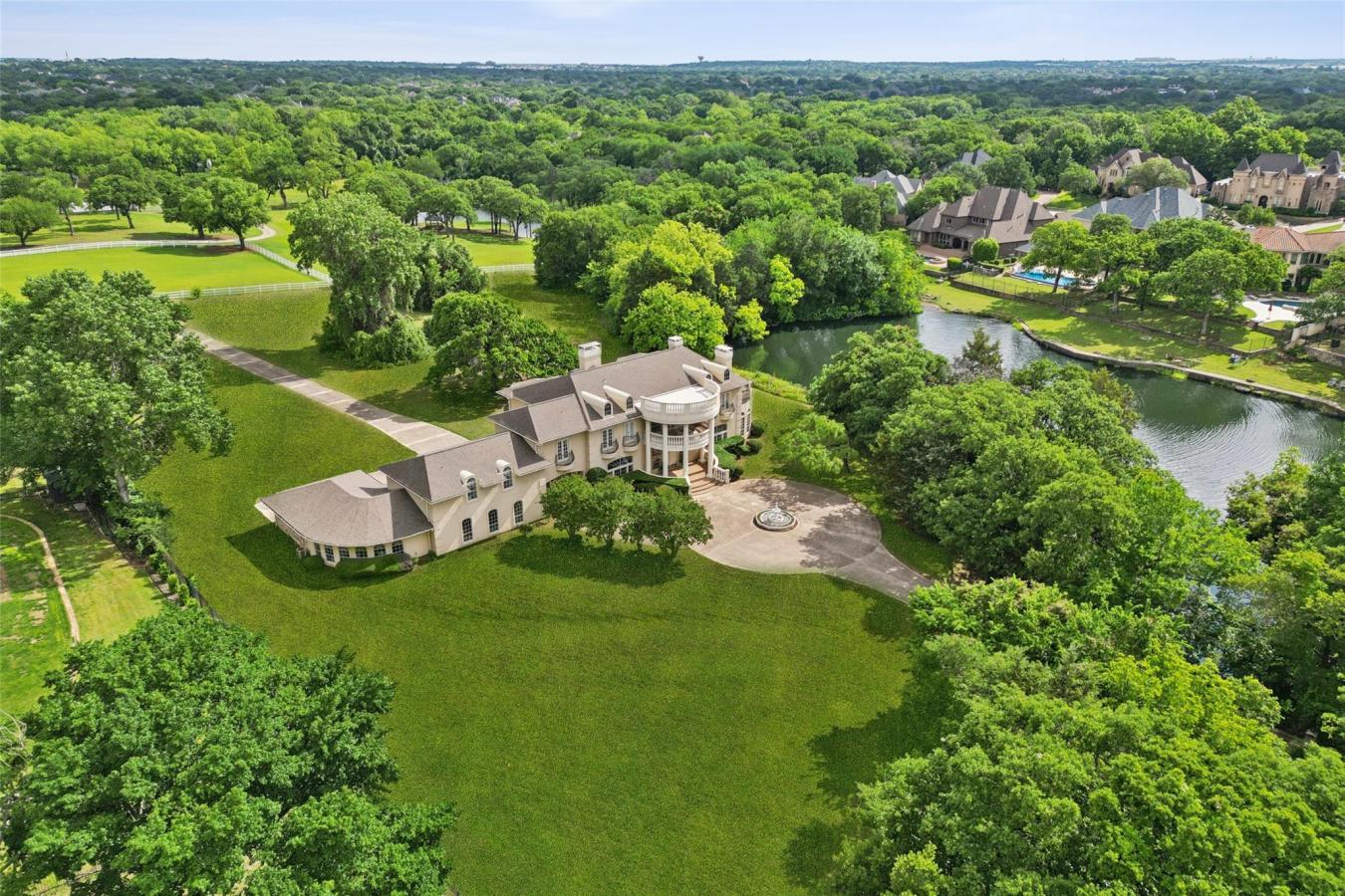 Colleyville, Tarrant, 76034, United States, 5 Bedrooms Bedrooms, ,6 BathroomsBathrooms,Residential,For Sale,1800894