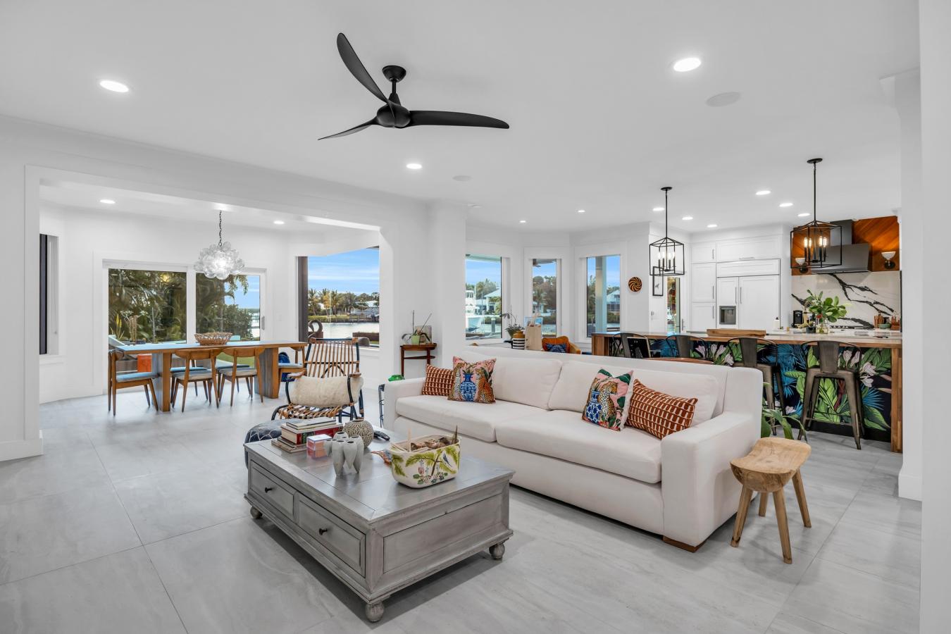Stuart, Martin, 34994, United States, 4 Bedrooms Bedrooms, ,4 BathroomsBathrooms,Residential,For Sale,1800892