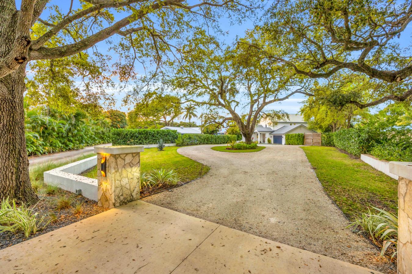 Stuart, Martin, 34994, United States, 4 Bedrooms Bedrooms, ,4 BathroomsBathrooms,Residential,For Sale,1800892