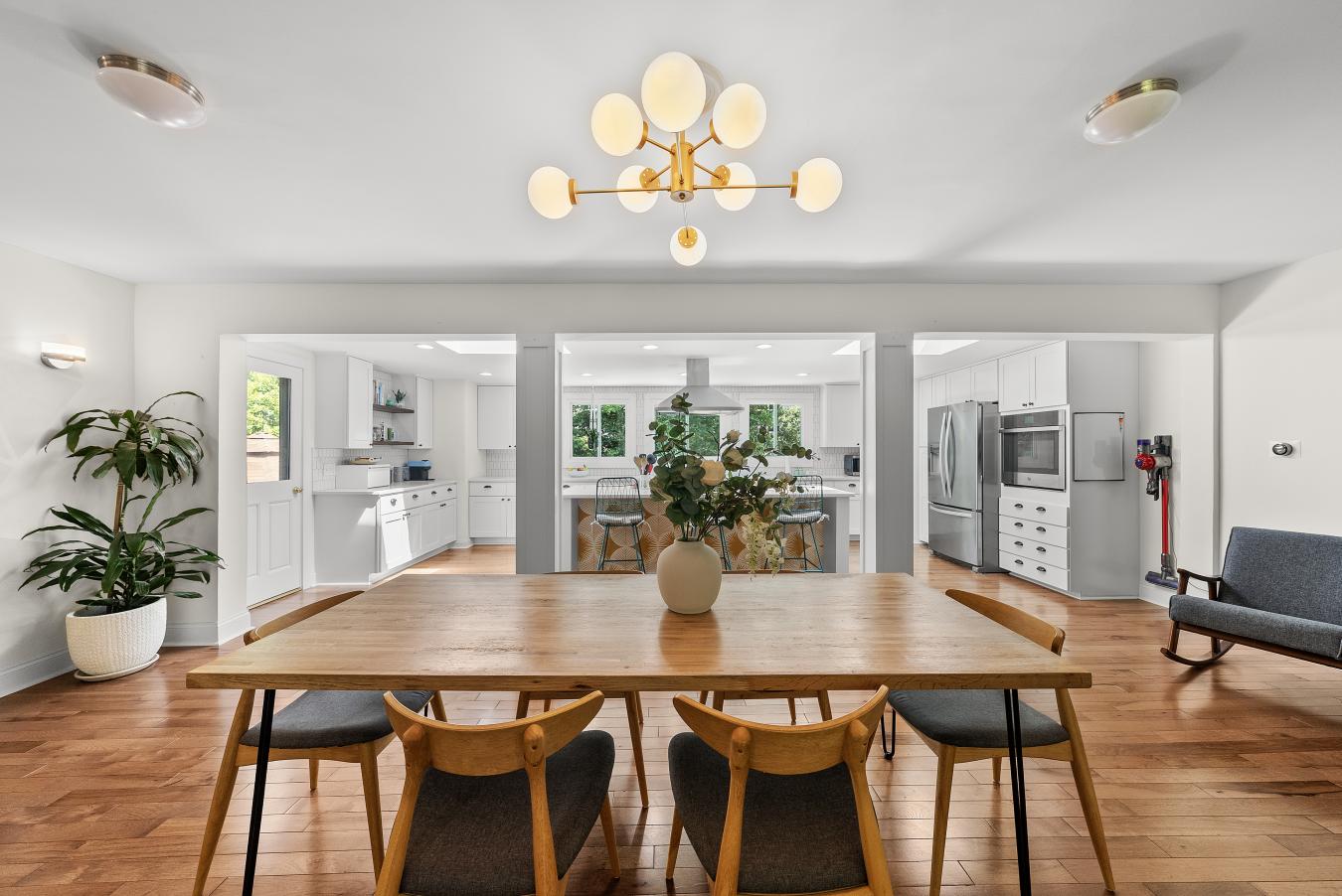 Raleigh, Wake, 27612, United States, 4 Bedrooms Bedrooms, ,3 BathroomsBathrooms,Residential,For Sale,1811710