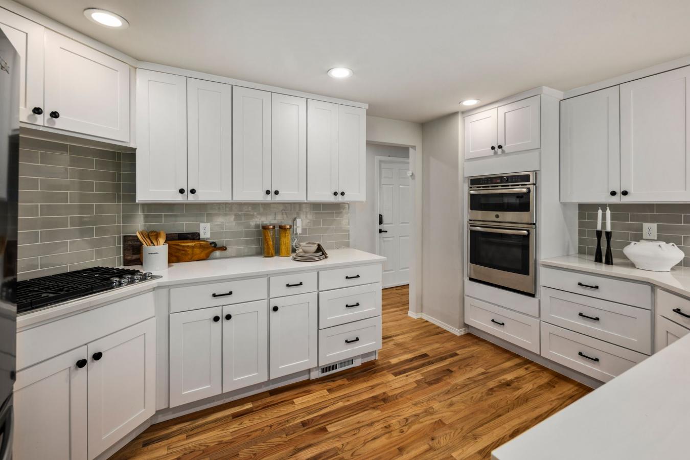 Bellevue, King, 98006, United States, 4 Bedrooms Bedrooms, ,2 BathroomsBathrooms,Residential,For Sale,1811708