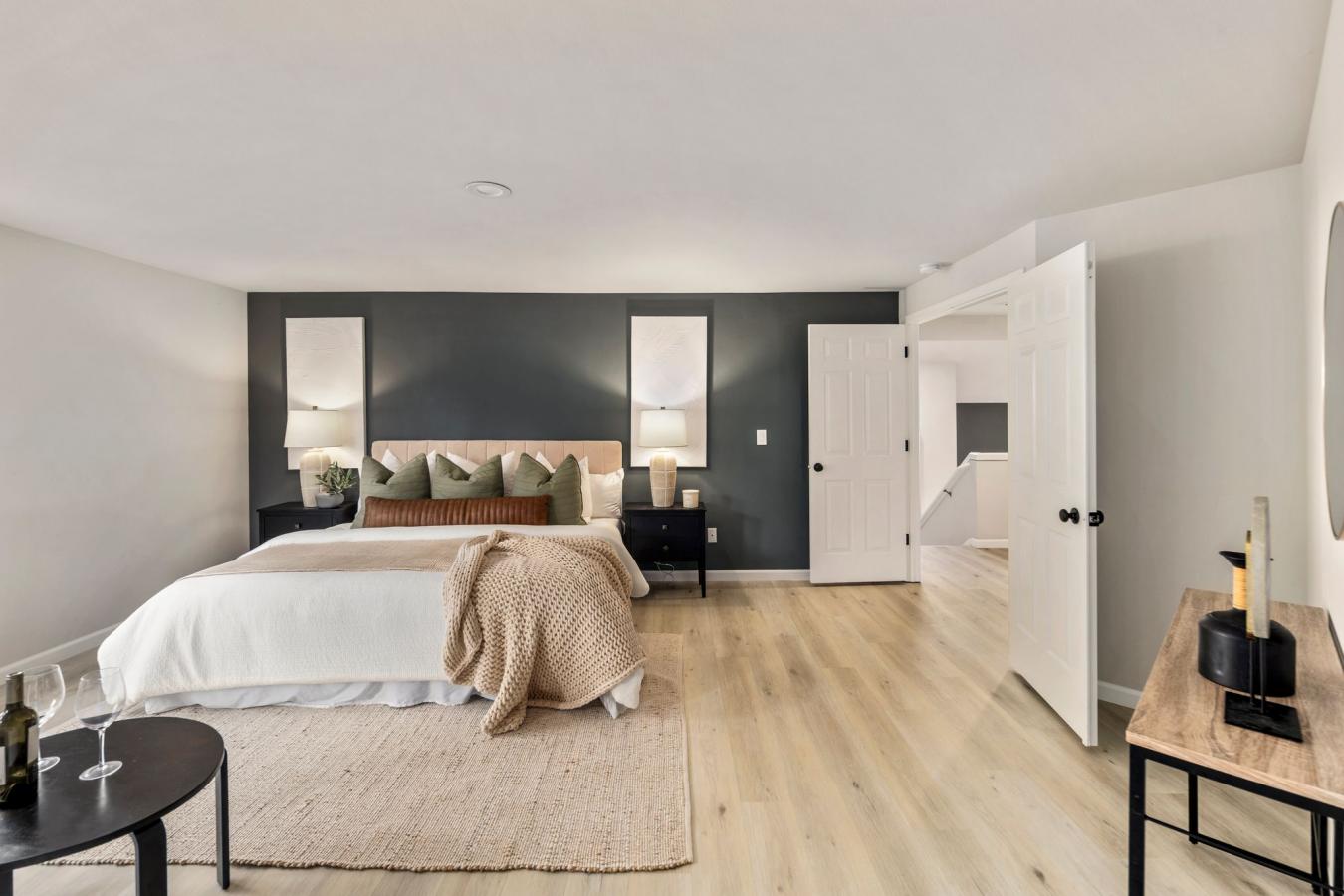 Bellevue, King, 98006, United States, 4 Bedrooms Bedrooms, ,2 BathroomsBathrooms,Residential,For Sale,1811708