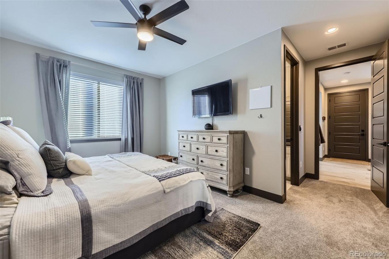 Broomfield, Colorado, 80023, United States, 5 Bedrooms Bedrooms, ,4 BathroomsBathrooms,Residential,For Sale,1811707