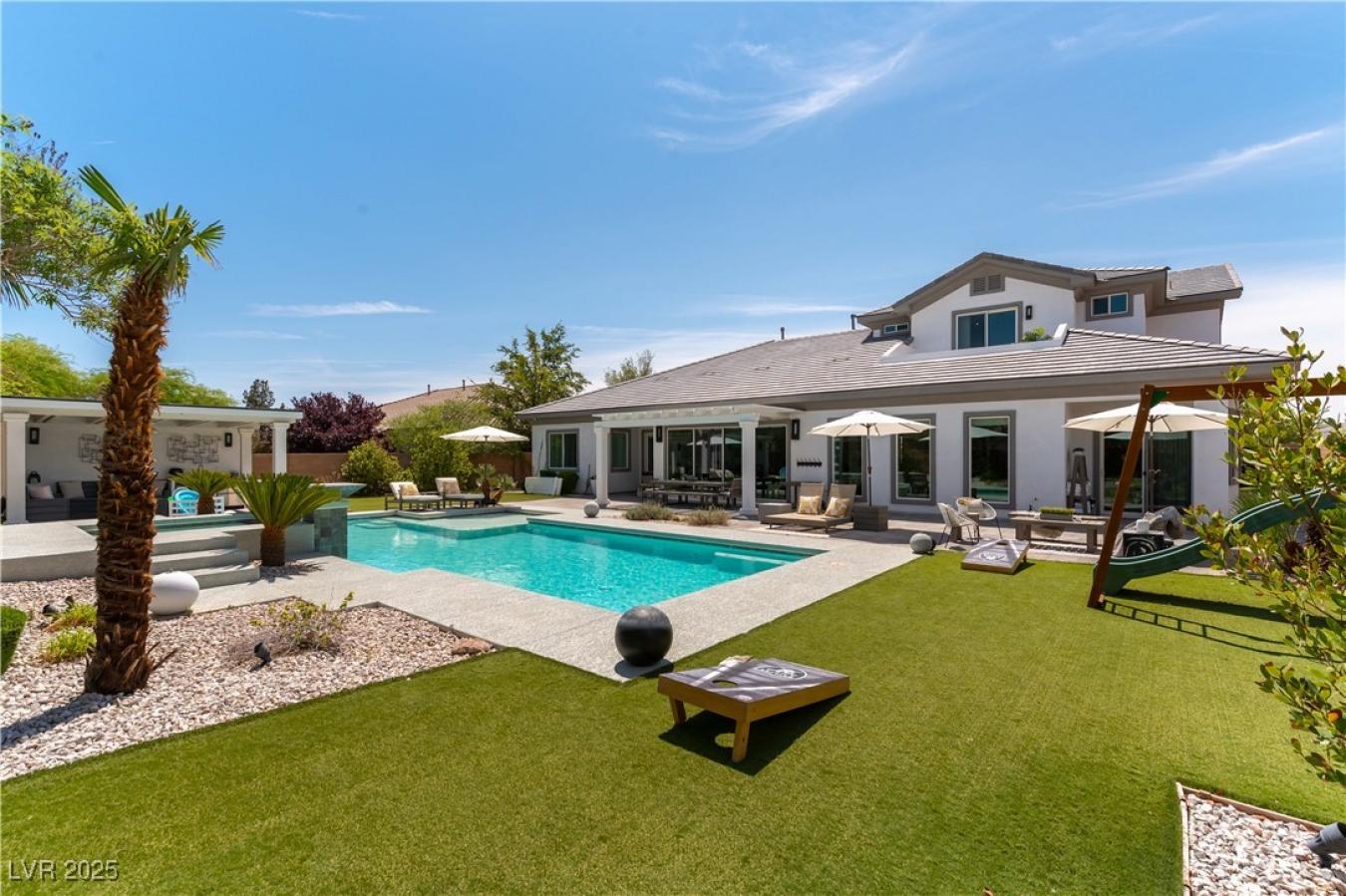 Las Vegas, Nevada, 89139, United States, 7 Bedrooms Bedrooms, ,4 BathroomsBathrooms,Residential,For Sale,1811706