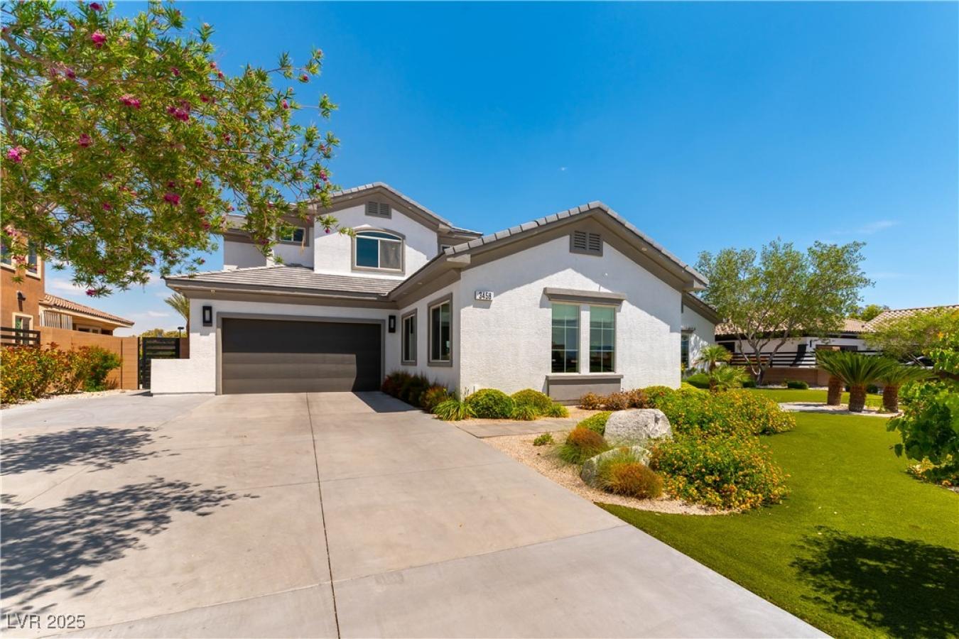 Las Vegas, Nevada, 89139, United States, 7 Bedrooms Bedrooms, ,4 BathroomsBathrooms,Residential,For Sale,1811706