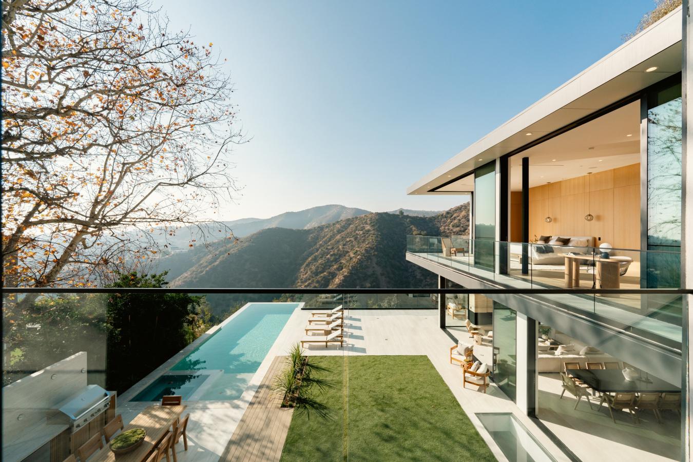 Los Angeles, 90049, 90049, United States, 6 Bedrooms Bedrooms, ,7 BathroomsBathrooms,Residential,For Sale,1800890