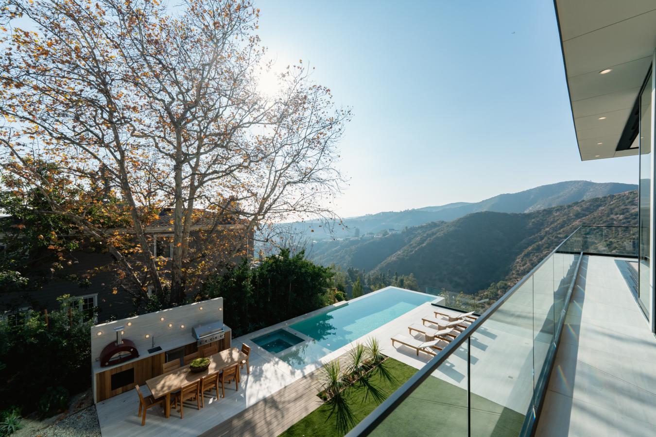 Los Angeles, 90049, 90049, United States, 6 Bedrooms Bedrooms, ,7 BathroomsBathrooms,Residential,For Sale,1800890