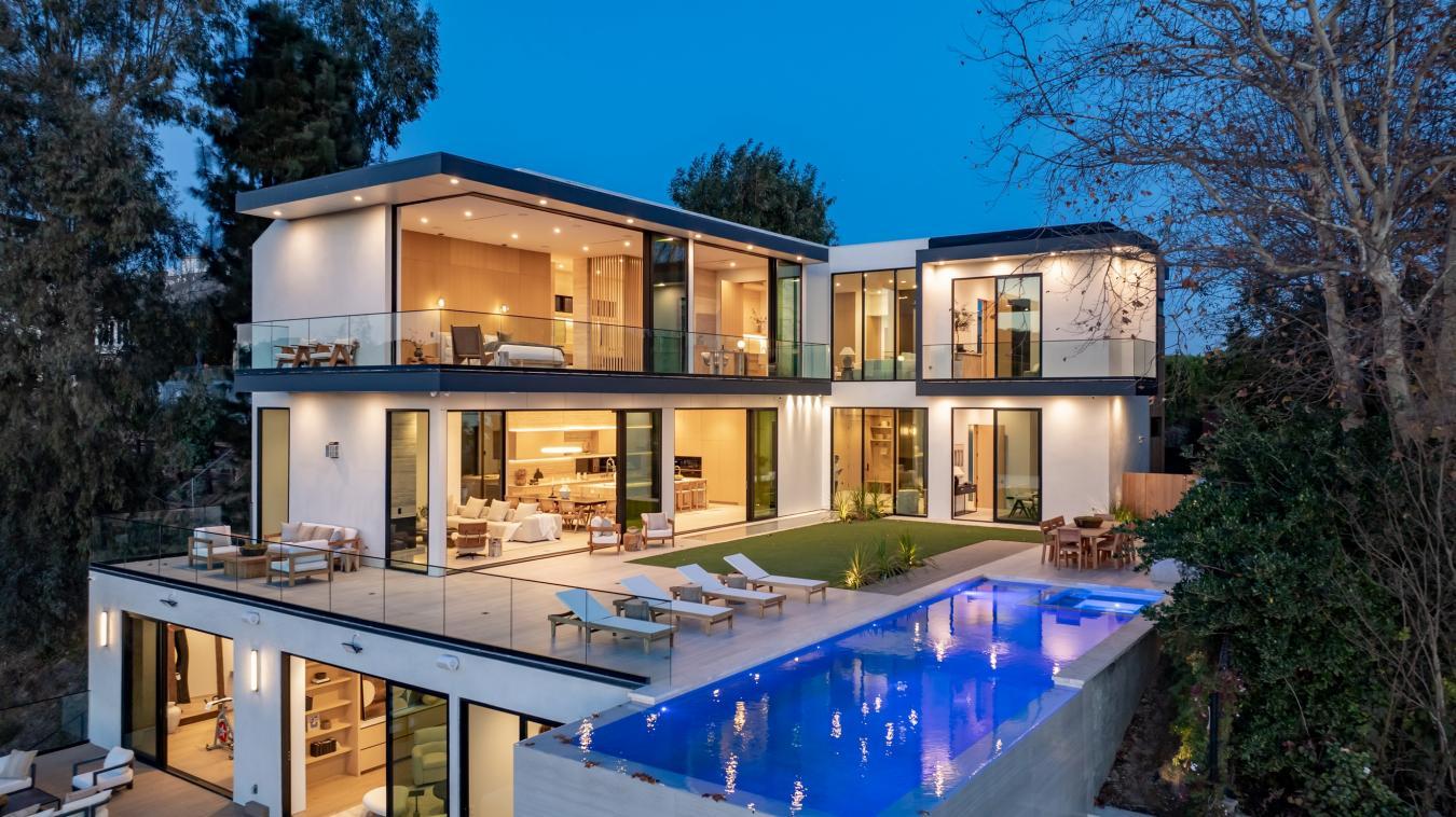 Los Angeles, 90049, 90049, United States, 6 Bedrooms Bedrooms, ,7 BathroomsBathrooms,Residential,For Sale,1800890