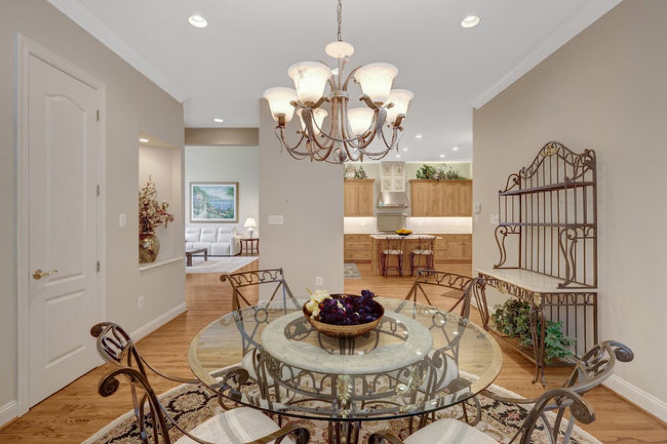 Leesburg, Virginia, 20176, United States, 5 Bedrooms Bedrooms, ,4 BathroomsBathrooms,Residential,For Sale,1811703