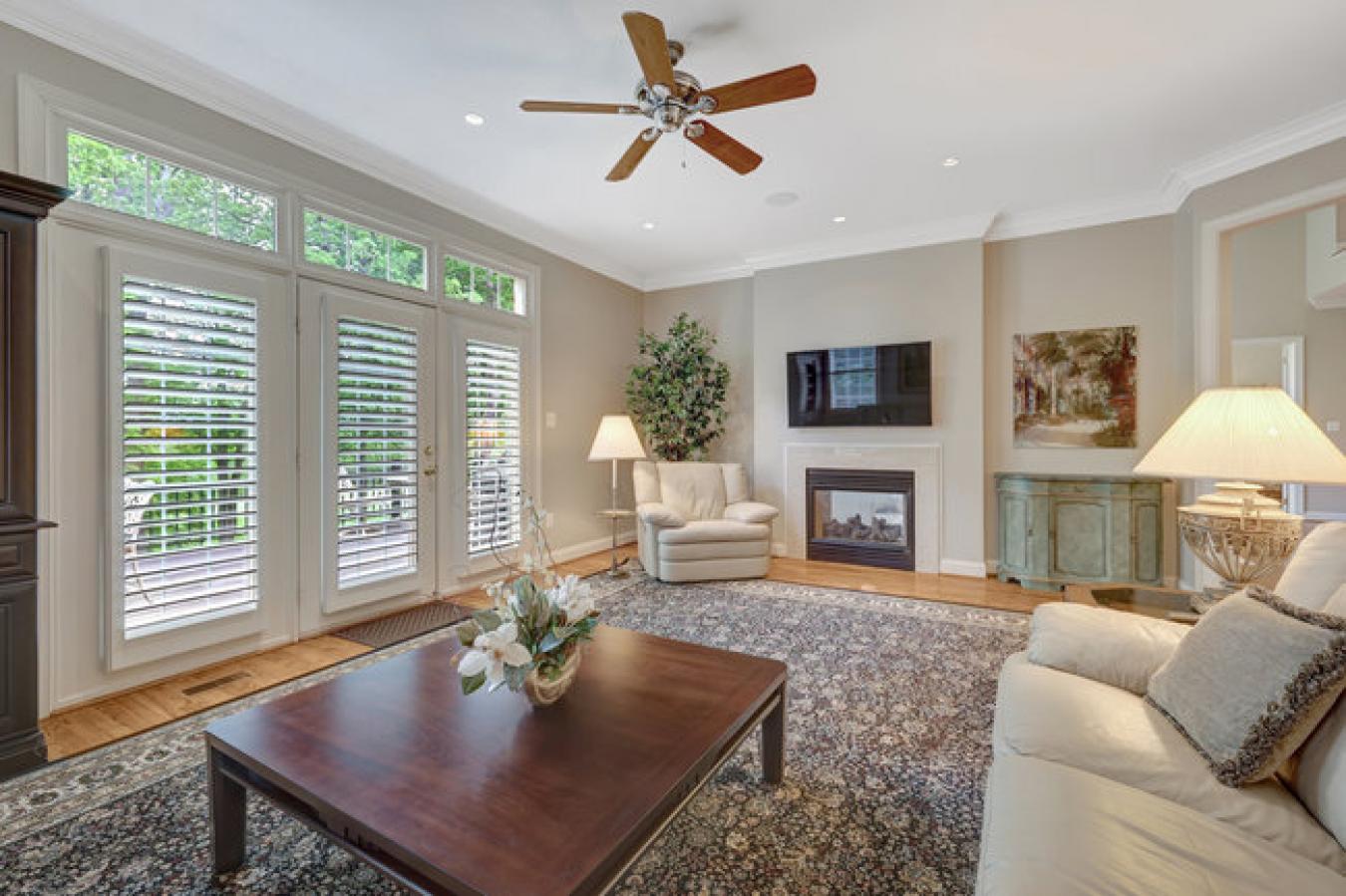 Leesburg, Virginia, 20176, United States, 5 Bedrooms Bedrooms, ,4 BathroomsBathrooms,Residential,For Sale,1811703