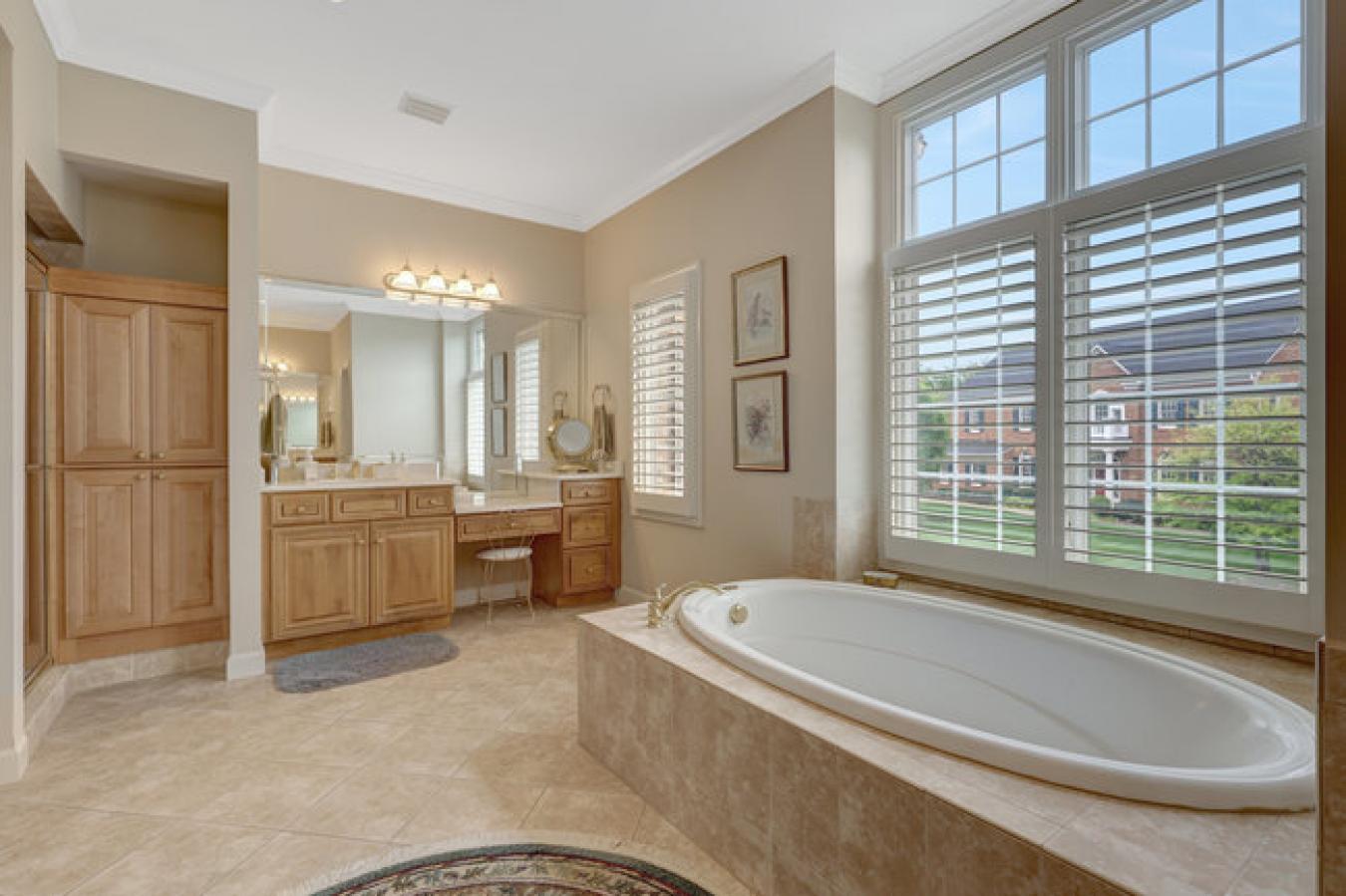 Leesburg, Virginia, 20176, United States, 5 Bedrooms Bedrooms, ,4 BathroomsBathrooms,Residential,For Sale,1811703