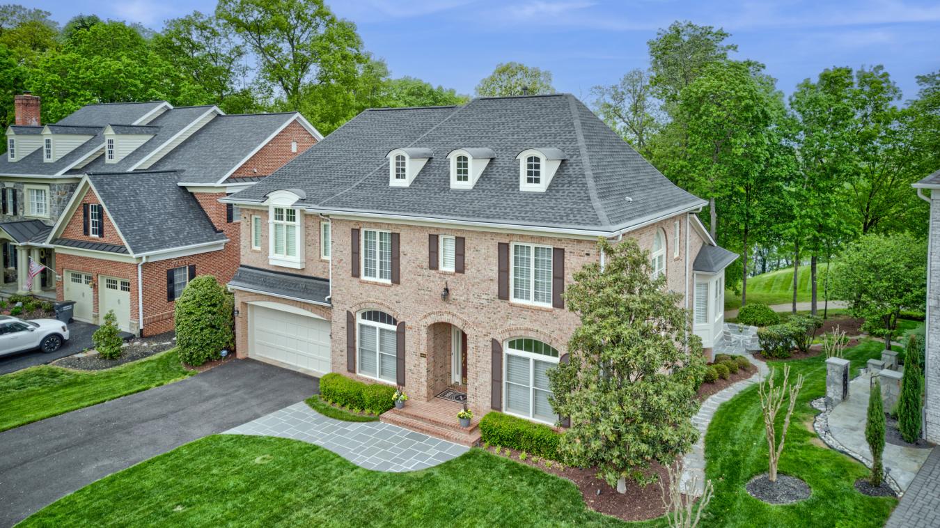 Leesburg, Virginia, 20176, United States, 5 Bedrooms Bedrooms, ,4 BathroomsBathrooms,Residential,For Sale,1811703