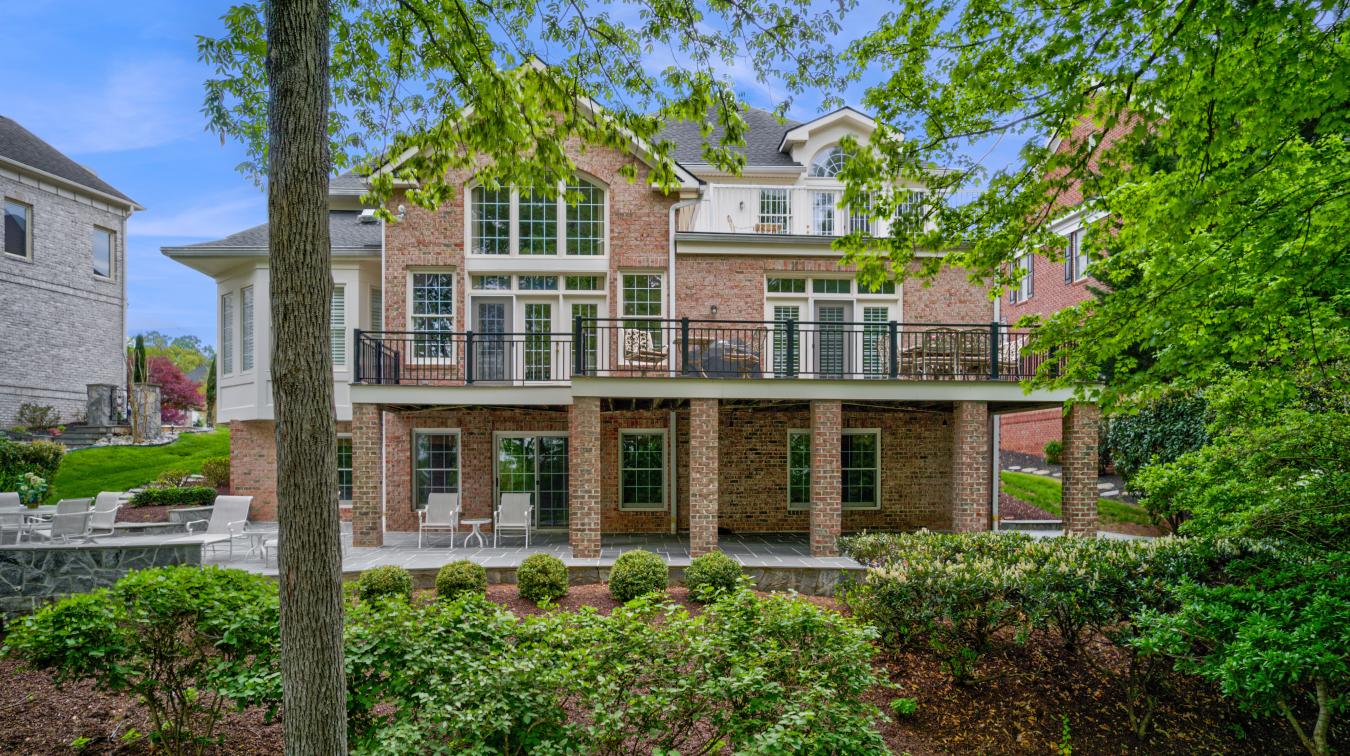 Leesburg, Virginia, 20176, United States, 5 Bedrooms Bedrooms, ,4 BathroomsBathrooms,Residential,For Sale,1811703