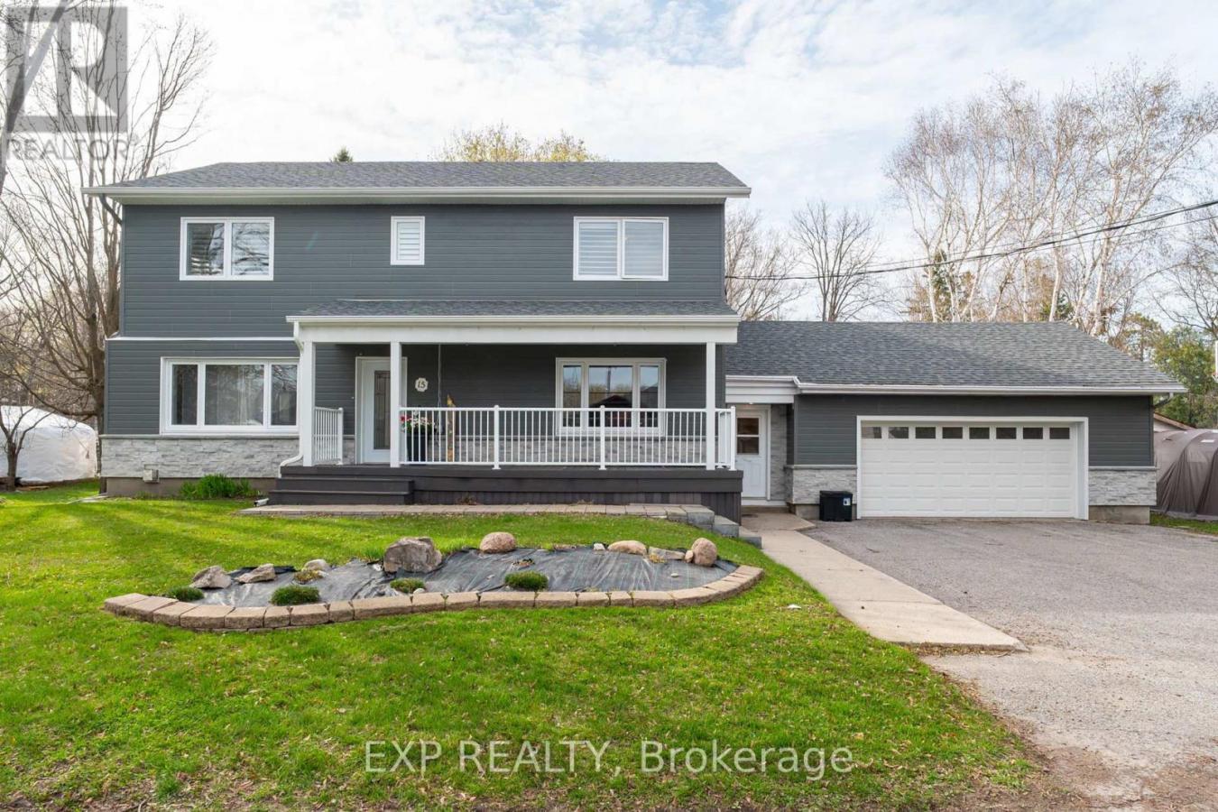 Ottawa, ON, K2S0R8, Canada, 6 Bedrooms Bedrooms, ,Residential,For Sale,1811701 Ottawa, ON, K2S0R8, Canada, 6 Bedrooms Bedrooms, ,Residential,For Sale,1811701