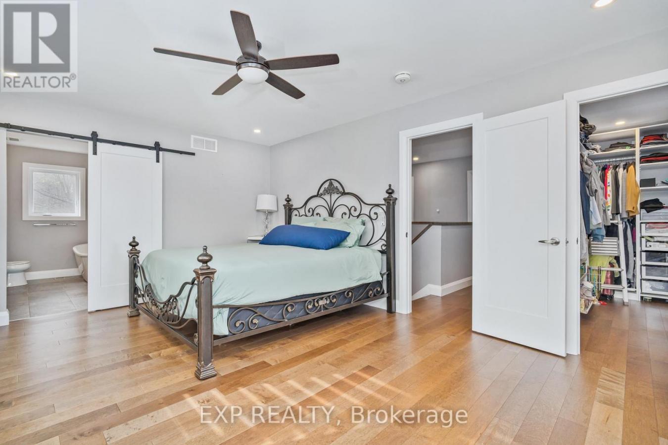 Ottawa, ON, K2S0R8, Canada, 6 Bedrooms Bedrooms, ,Residential,For Sale,1811701