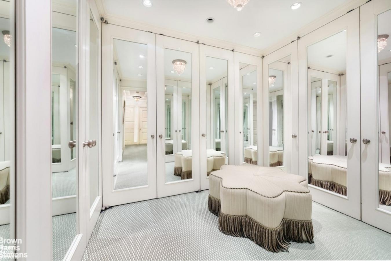 New York, New York, 10023, United States, 3 Bedrooms Bedrooms, ,3 BathroomsBathrooms,Residential,For Sale,1800888