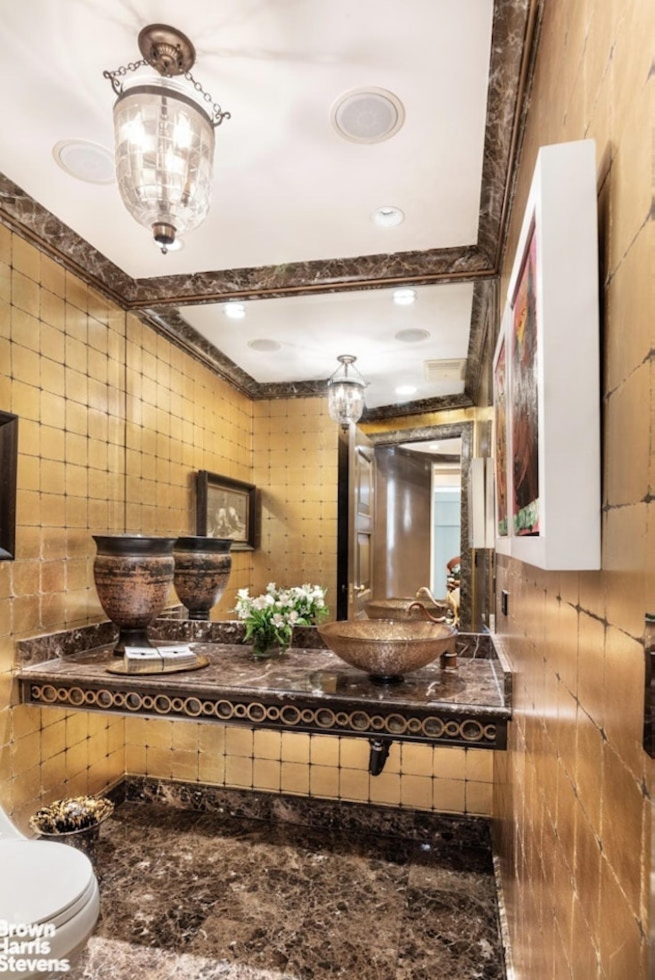 New York, New York, 10023, United States, 3 Bedrooms Bedrooms, ,3 BathroomsBathrooms,Residential,For Sale,1800888