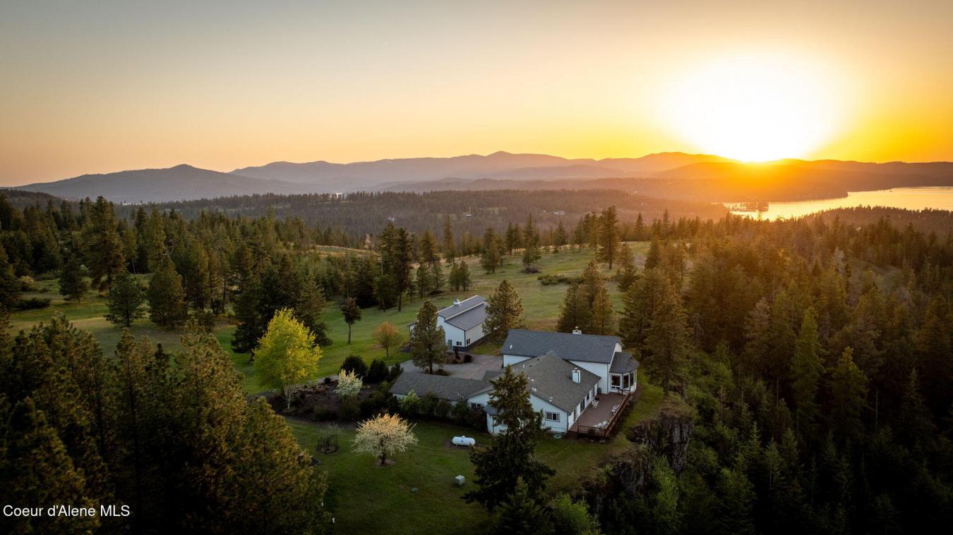 Harrison, Idaho, 83833, United States, 3 Bedrooms Bedrooms, ,3 BathroomsBathrooms,Residential,For Sale,1811697