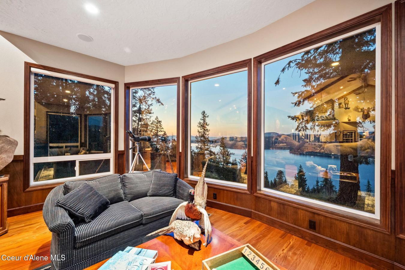 Harrison, Idaho, 83833, United States, 3 Bedrooms Bedrooms, ,3 BathroomsBathrooms,Residential,For Sale,1811697