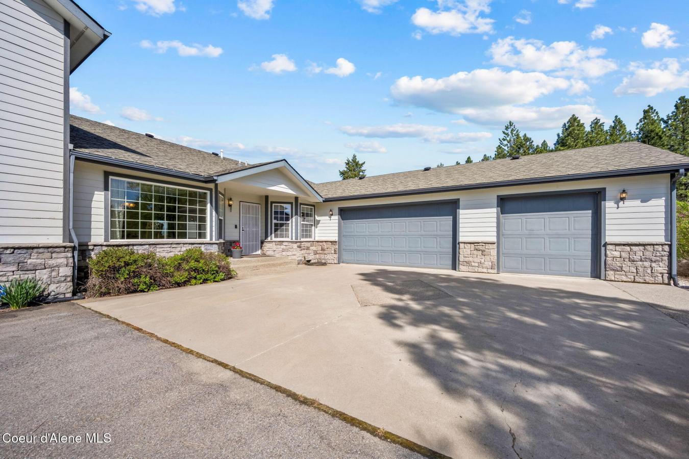 Harrison, Idaho, 83833, United States, 3 Bedrooms Bedrooms, ,3 BathroomsBathrooms,Residential,For Sale,1811697