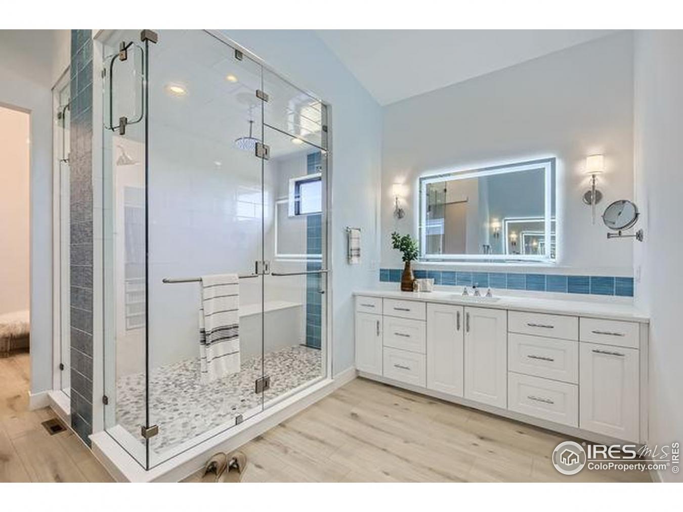 Windsor, Weld, 80550, United States, 4 Bedrooms Bedrooms, ,4 BathroomsBathrooms,Residential,For Sale,1811693