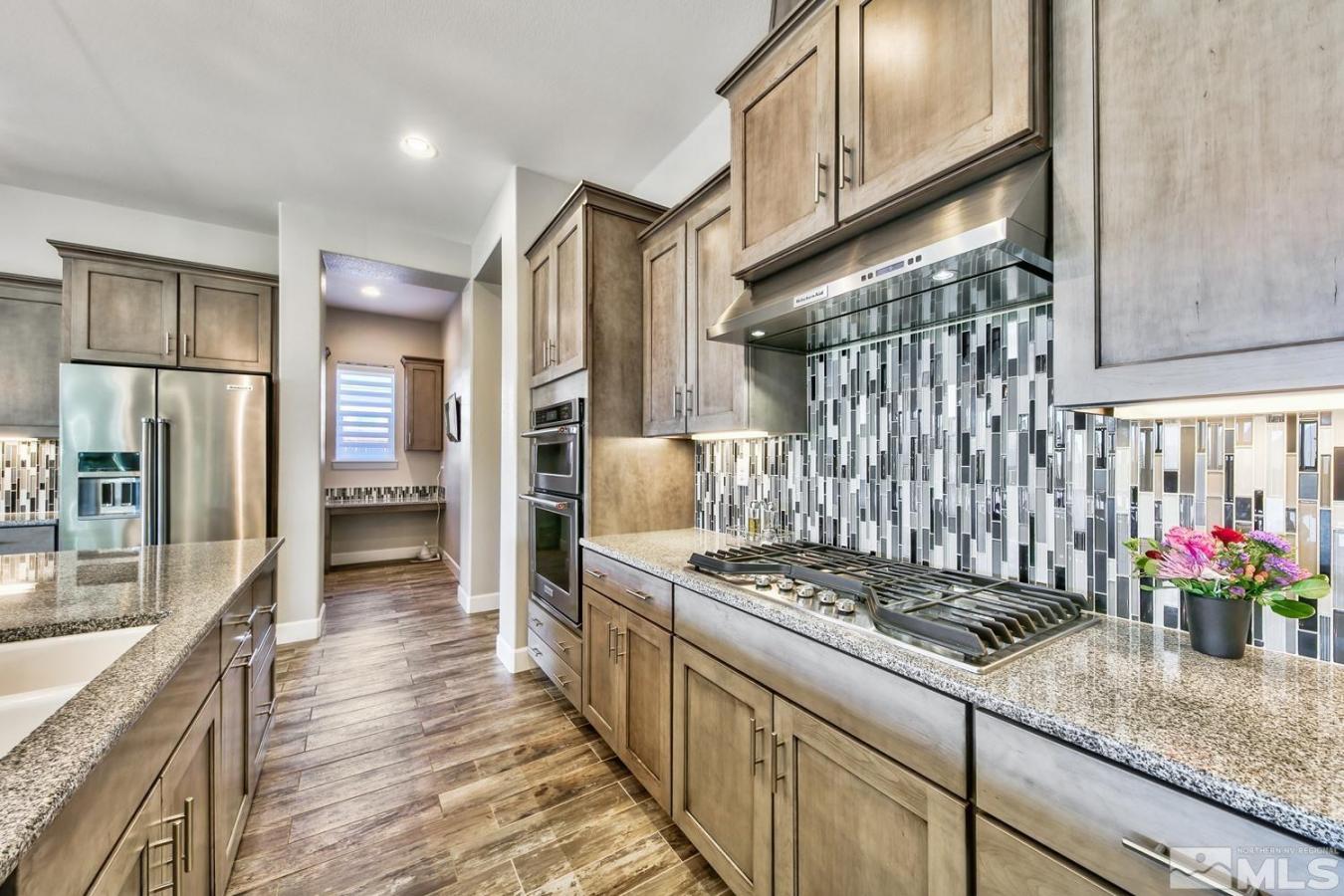 Reno, Nevada, 89521, United States, 5 Bedrooms Bedrooms, ,4 BathroomsBathrooms,Residential,For Sale,1811684