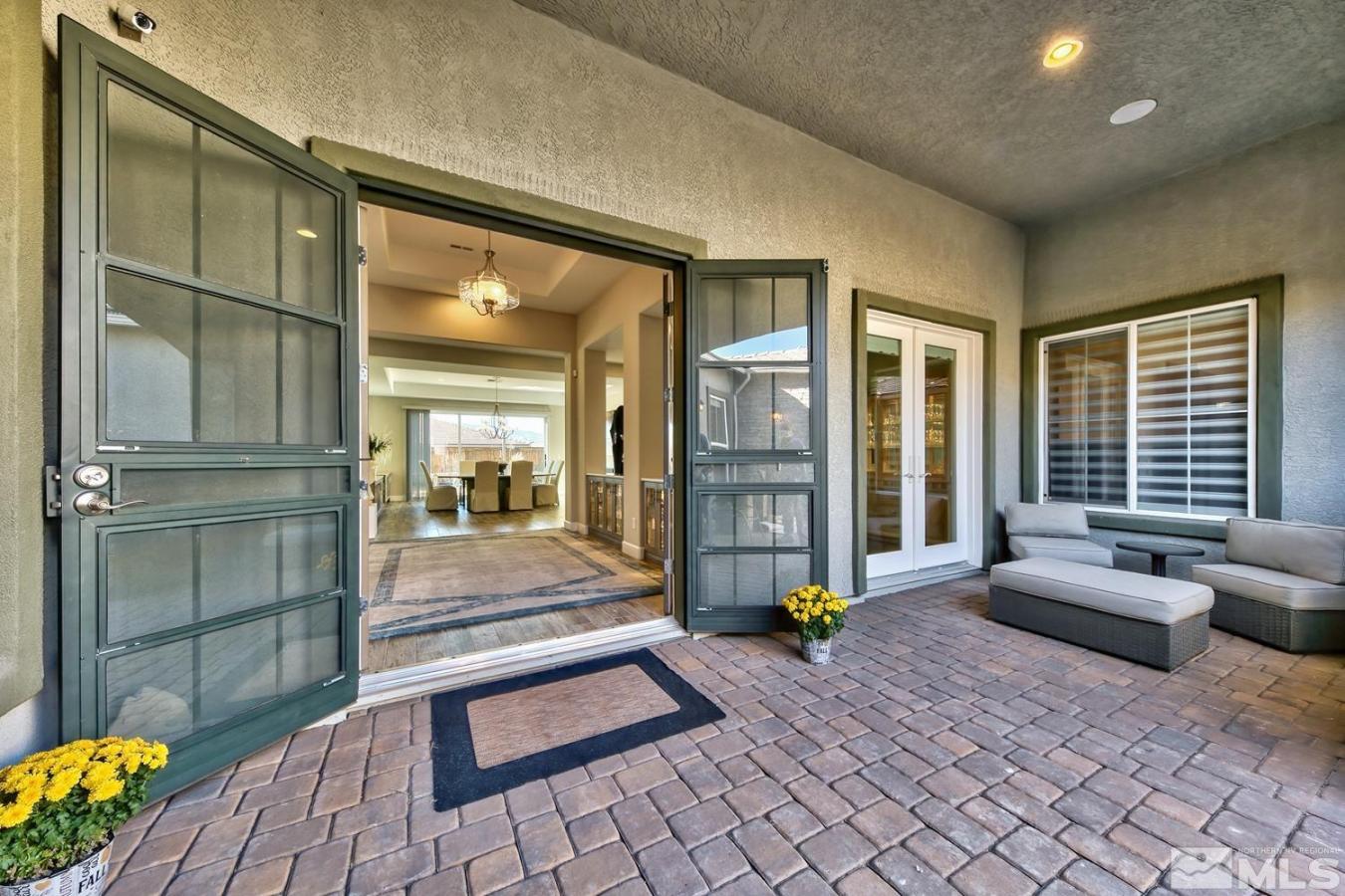 Reno, Nevada, 89521, United States, 5 Bedrooms Bedrooms, ,4 BathroomsBathrooms,Residential,For Sale,1811684