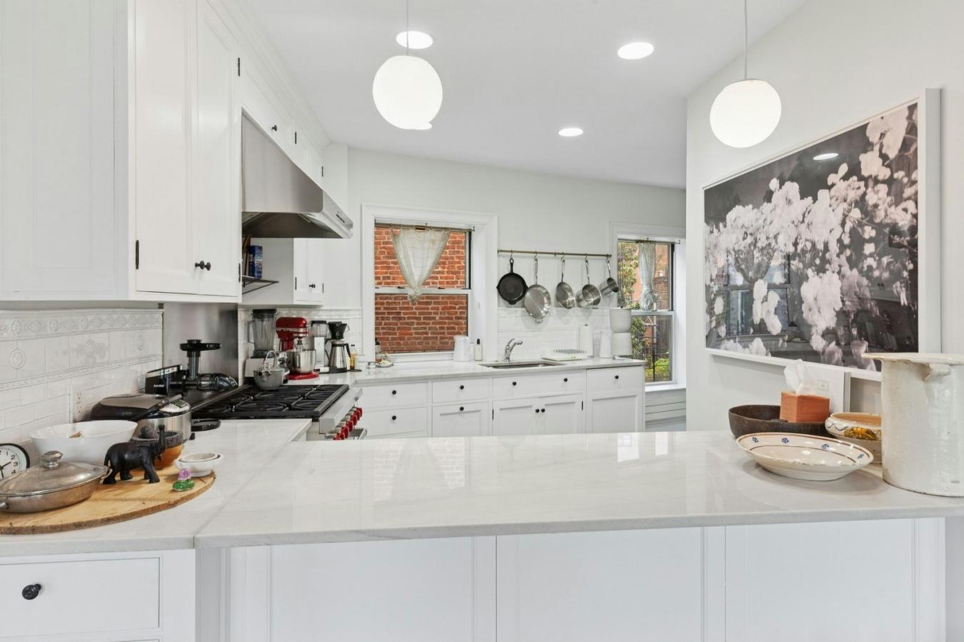 West Village, New York, 10014, United States, 8 Bedrooms Bedrooms, ,7 BathroomsBathrooms,Residential,For Sale,1807916