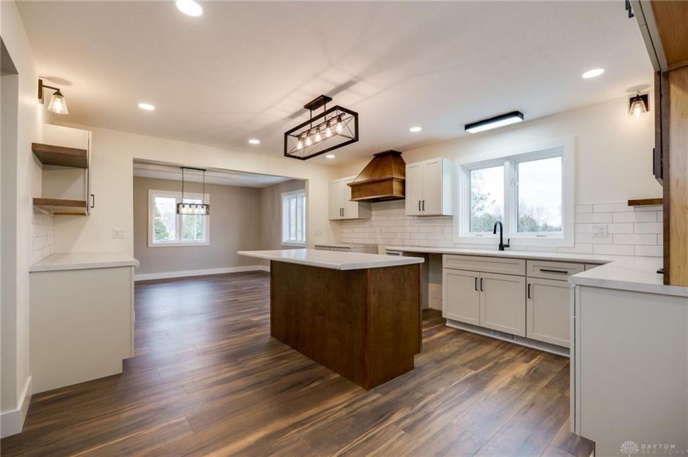 Xenia, Ohio, 45385, United States, 4 Bedrooms Bedrooms, ,3 BathroomsBathrooms,Residential,For Sale,1811674