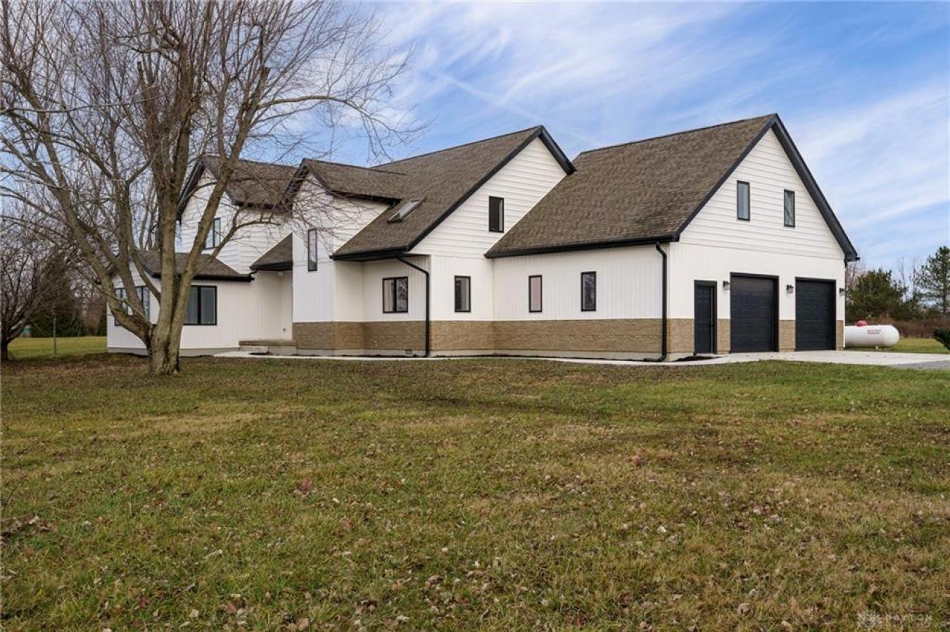 Xenia, Ohio, 45385, United States, 4 Bedrooms Bedrooms, ,3 BathroomsBathrooms,Residential,For Sale,1811674