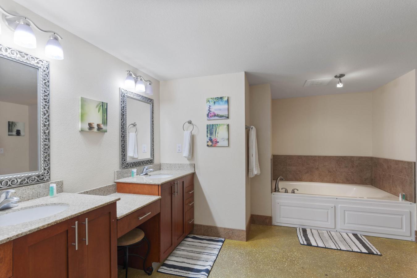 Panama City Beach, Florida, 32413, United States, 6 Bedrooms Bedrooms, ,2 BathroomsBathrooms,Residential,For Sale,1811673