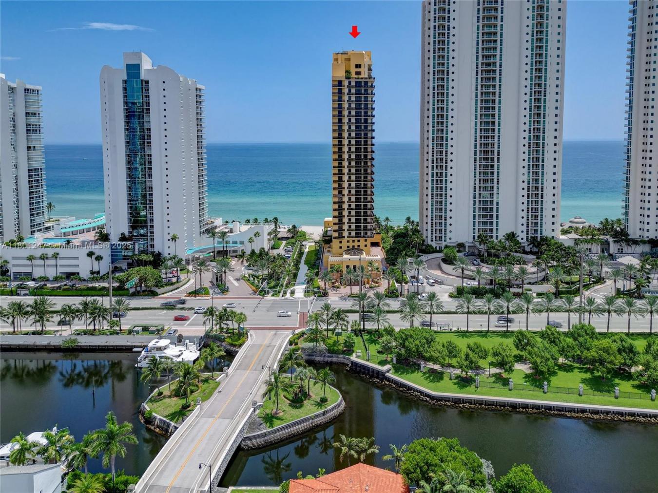 Sunny Isles Beach, Florida, 33160, United States, 2 Bedrooms Bedrooms, ,2 BathroomsBathrooms,Residential,For Sale,1811662