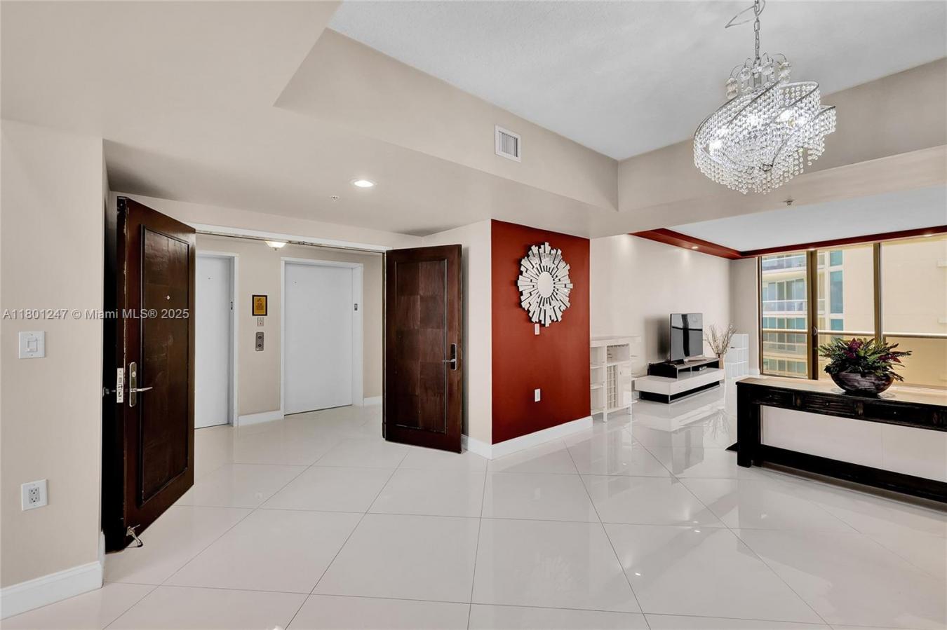 Sunny Isles Beach, Florida, 33160, United States, 2 Bedrooms Bedrooms, ,2 BathroomsBathrooms,Residential,For Sale,1811662