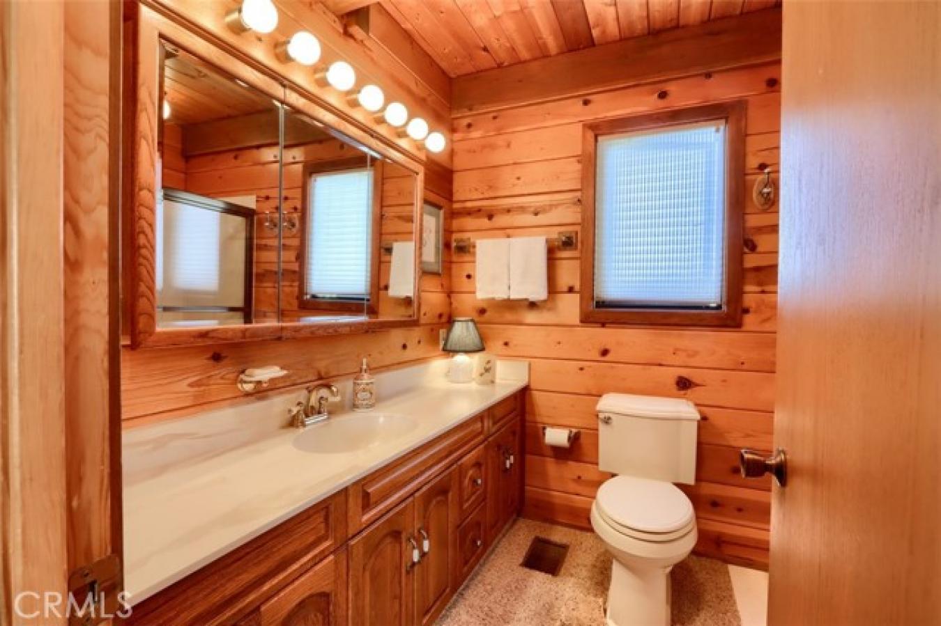 Mariposa, California, 95338, United States, 2 Bedrooms Bedrooms, ,2 BathroomsBathrooms,Residential,For Sale,1811659