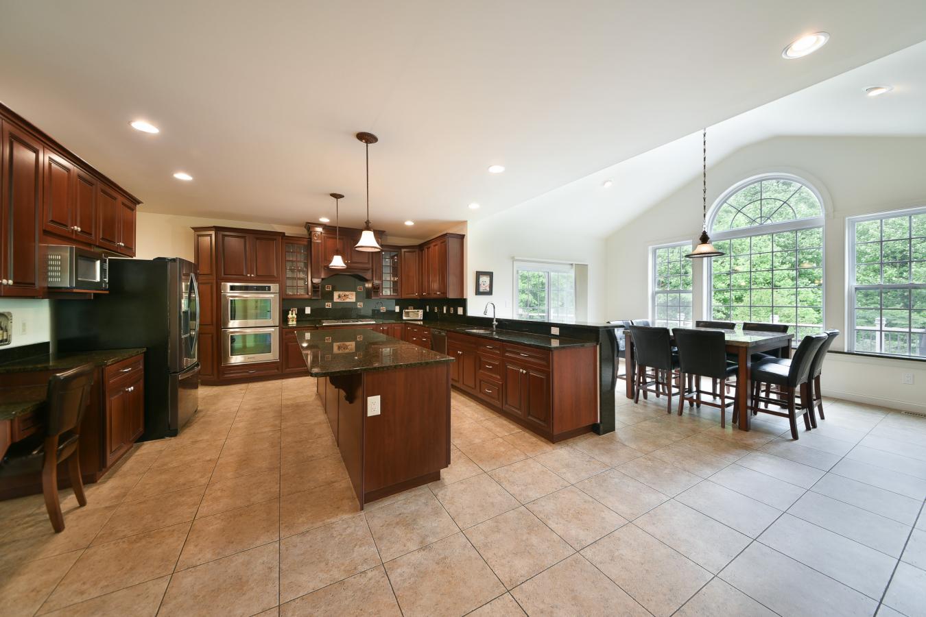 Glen Mills, Chester, 19342, United States, 5 Bedrooms Bedrooms, ,4 BathroomsBathrooms,Residential,For Sale,1824413