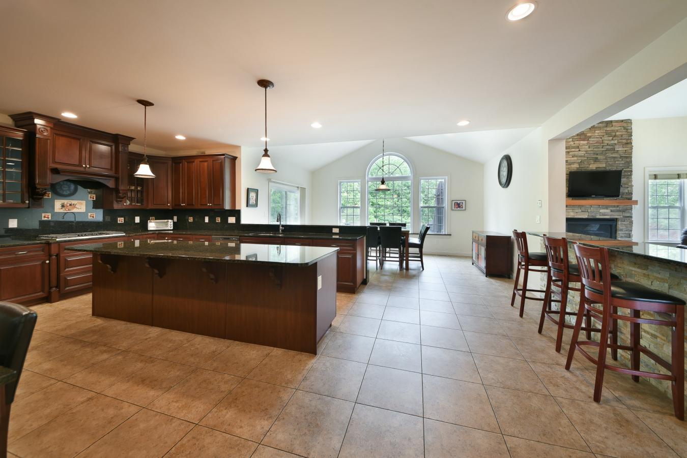 Glen Mills, Chester, 19342, United States, 5 Bedrooms Bedrooms, ,4 BathroomsBathrooms,Residential,For Sale,1824413