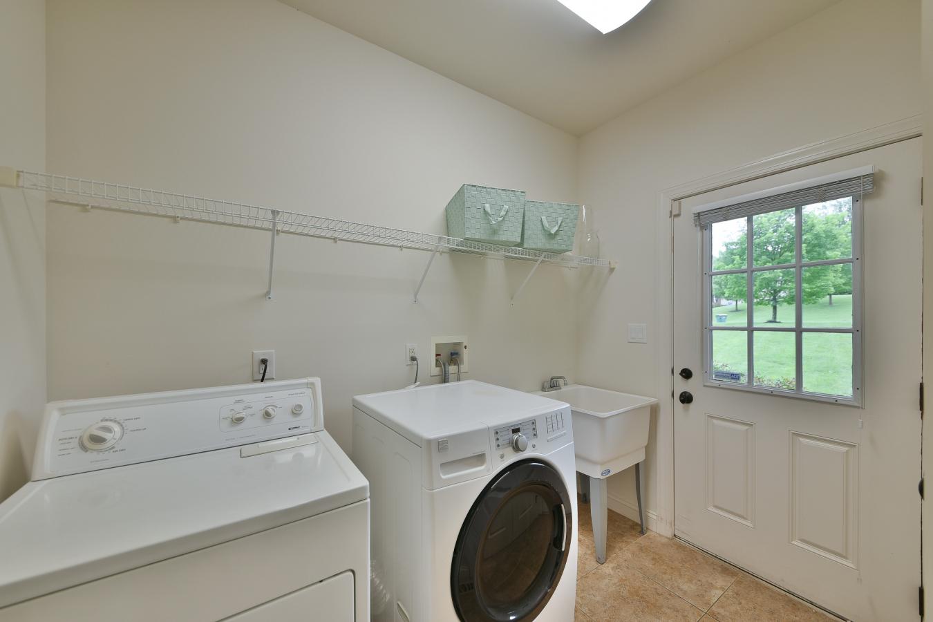 Glen Mills, Chester, 19342, United States, 5 Bedrooms Bedrooms, ,4 BathroomsBathrooms,Residential,For Sale,1824413