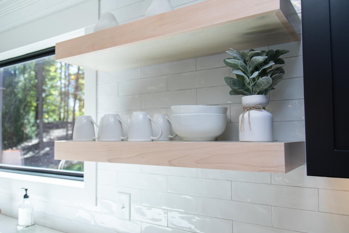 Lavonia, Georgia, 30553, United States, 3 Bedrooms Bedrooms, ,3 BathroomsBathrooms,Residential,For Sale,1807898