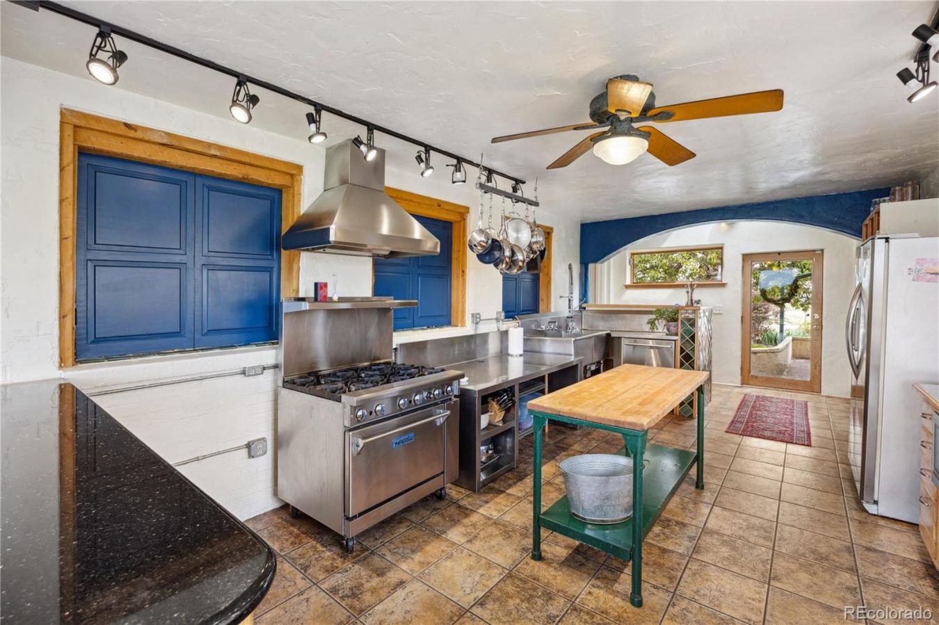 Boulder, Boulder, 80303, United States, 5 Bedrooms Bedrooms, ,2 BathroomsBathrooms,Residential,For Sale,1811655