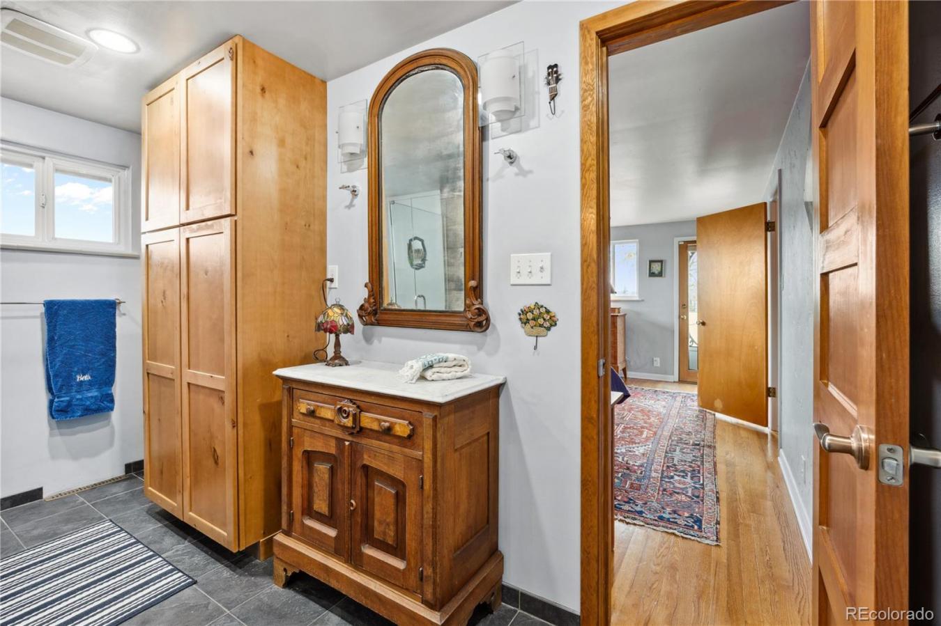 Boulder, Boulder, 80303, United States, 5 Bedrooms Bedrooms, ,2 BathroomsBathrooms,Residential,For Sale,1811655