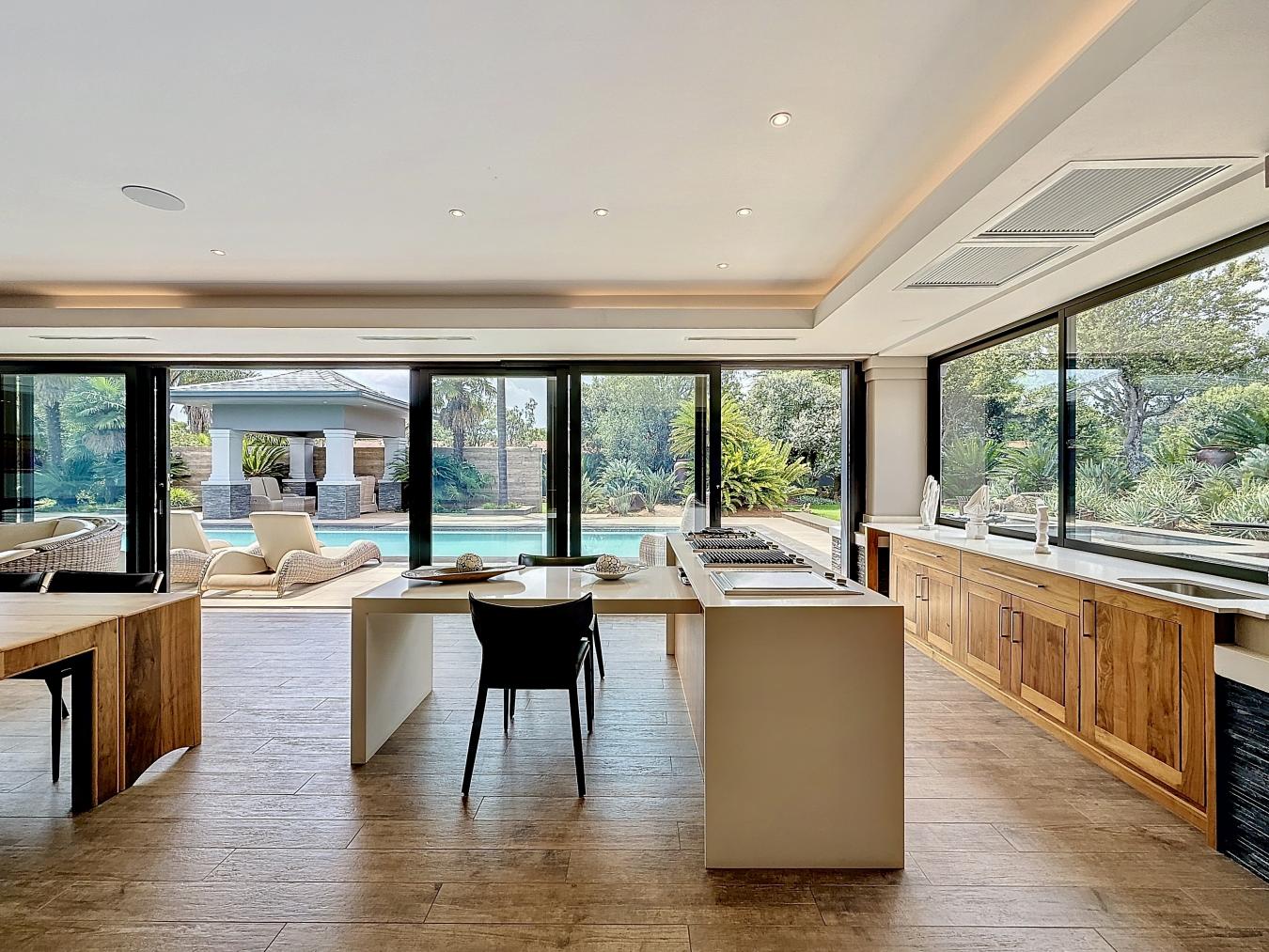 Pretoria, 0059, South Africa, 7 Bedrooms Bedrooms, ,7 BathroomsBathrooms,Residential,For Sale,1811639