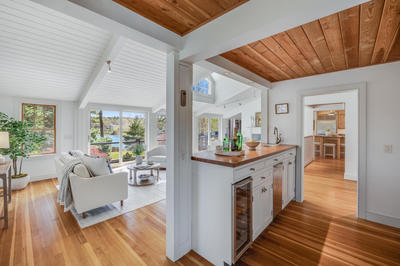 Orleans, Massachusetts, 02653, United States, 3 Bedrooms Bedrooms, ,3 BathroomsBathrooms,Residential,For Sale,1811635